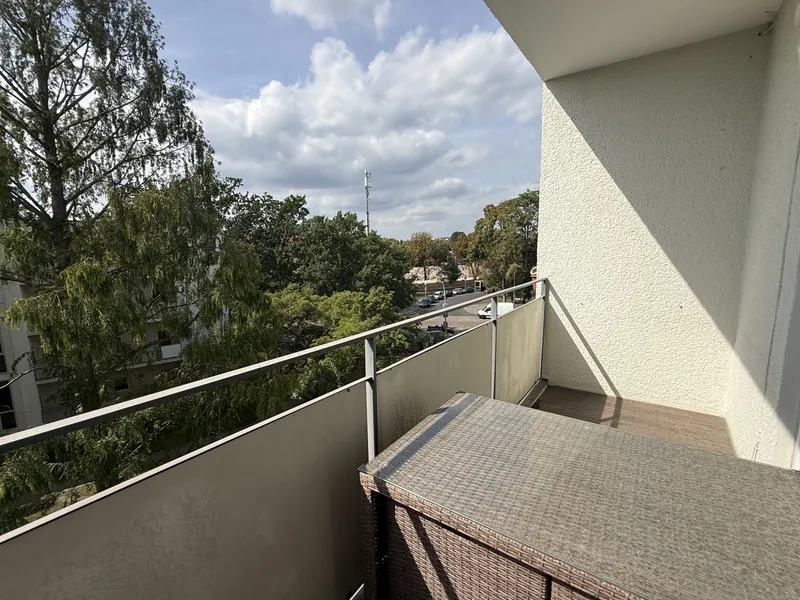 Stilvoll modernisiert: 2-Zimmer-Wohnung in Berlin-Spandau — photo 1